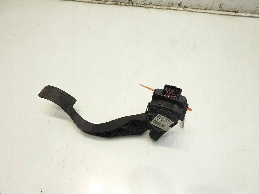 фото №8, Педаль газа потенциометр citroen c3 picasso 1.4 vti 9681383980