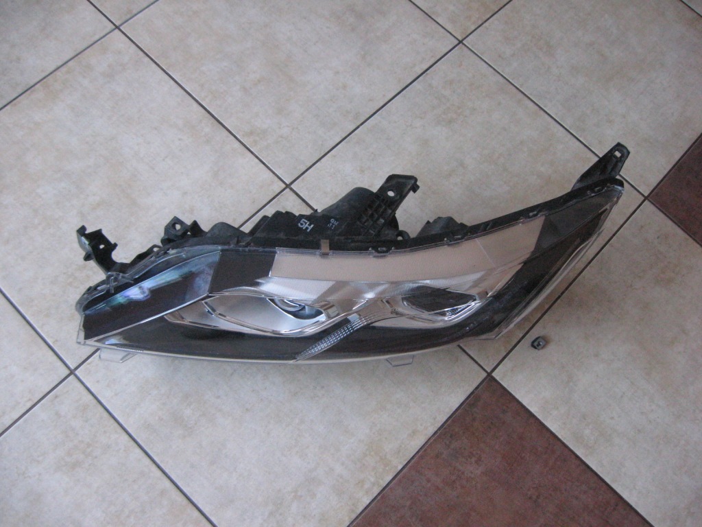 фото №2, Ліва лампа - full led - mitsubishi eclipse cross