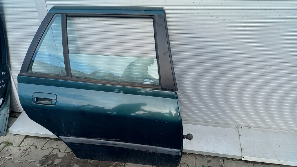 фото №1, Дверь задняя правый peugeot 406 96r