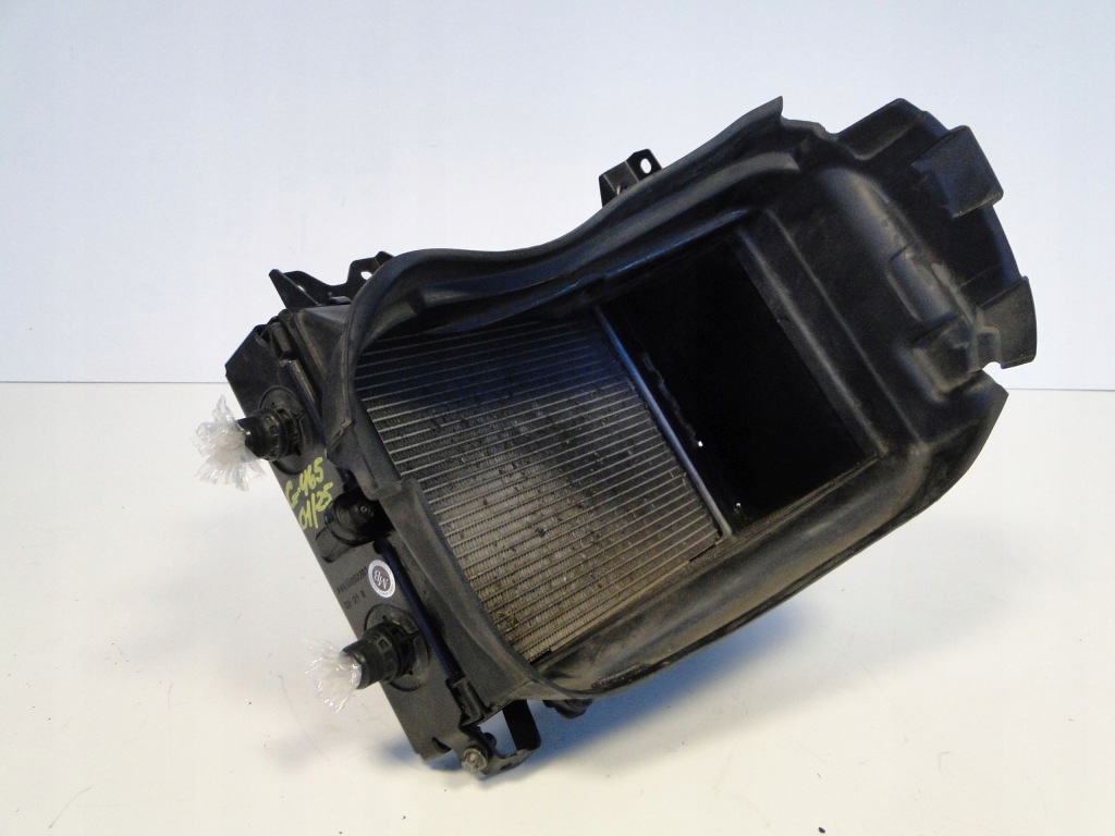 Mercedes радиатор воды w подкрылок правое g klasa 465 w465 a4635009400 в Украине