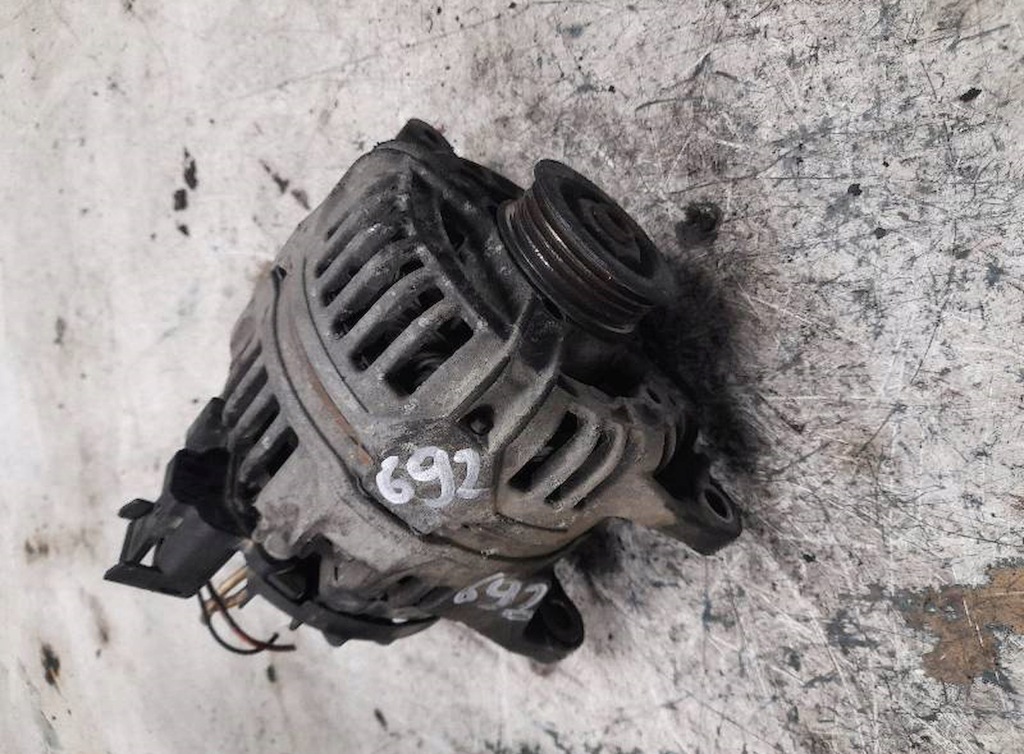 Купити Генератор opel astra