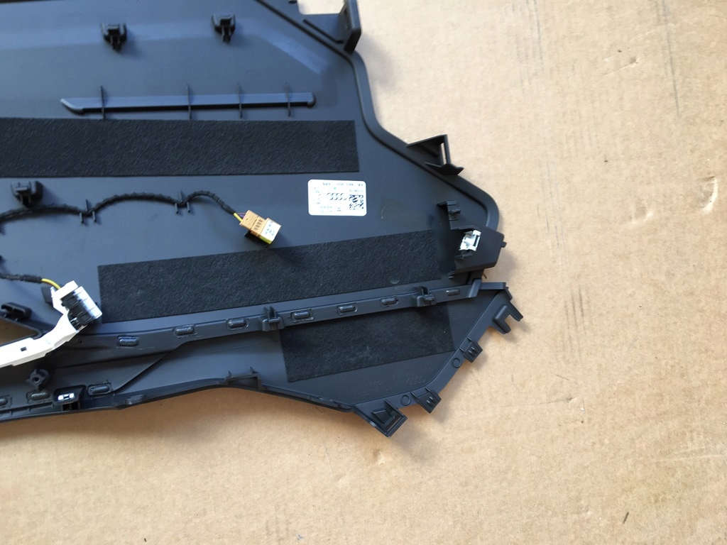 фото №9, Накладка туннель левый перед audi e-tron 4kl863303