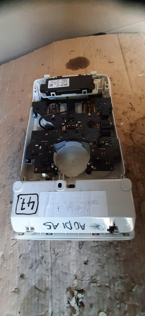 фото №5, Лампа освітлення стельовий audi a5 8t 8k0951177