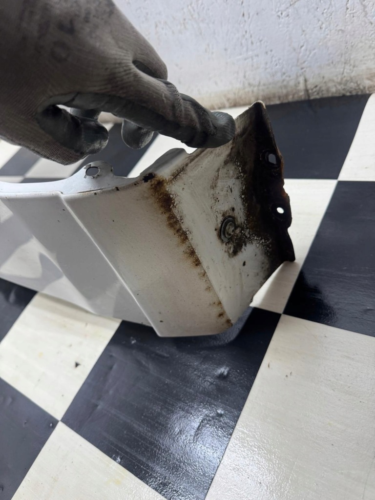 Крила праві перед mazda 6 3 2012-2017 25d Зі Шроту