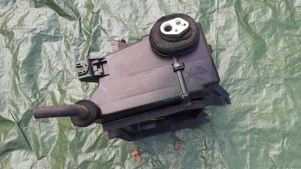 фото №8, Радіатор обігрівача кондиціонера mitsubishi carisma mr910434