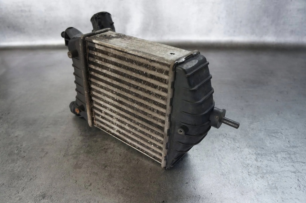 фото №3, Радиатор интеркулер fiat punto ii 1.9