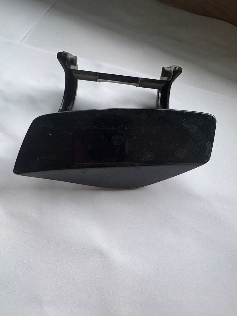 Купити Mercedes cla w117 - заглушка розпилювача лівий перед a1178850722