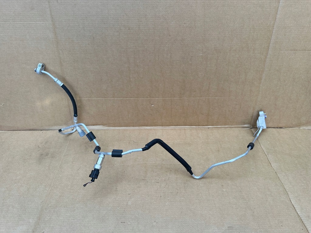 фото №9, Skoda fabia iii lift 1.0 tsi трубка кондиціонера 6c0816741q