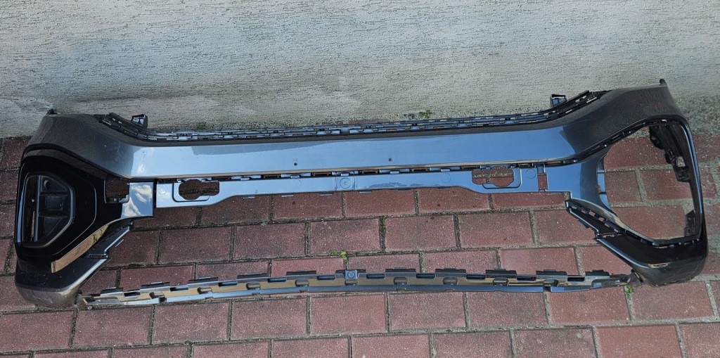 фото №1, Vw t-rok lift 22-25 r-line бампер + решётка правая 2ga807221as