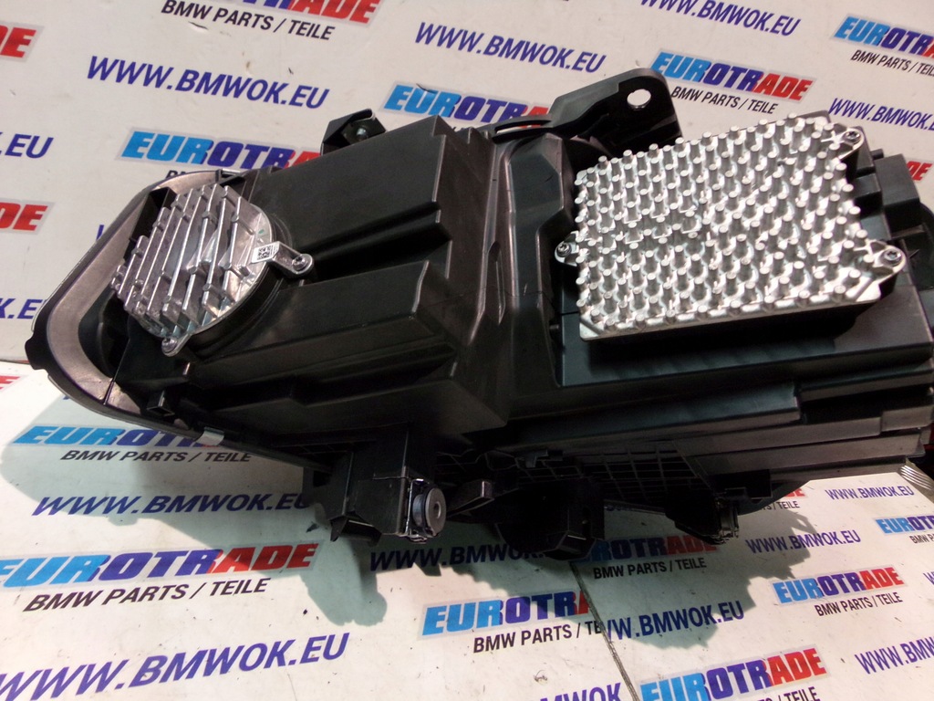 фото №9, Bmw 2 f45 f46 лампа led bardzo ładna 7391402