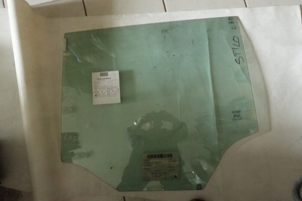 фото №1, Стекло боковая fiat stilo