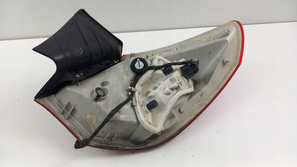 фото №4, Opel astra j hb лампа задняя левая
