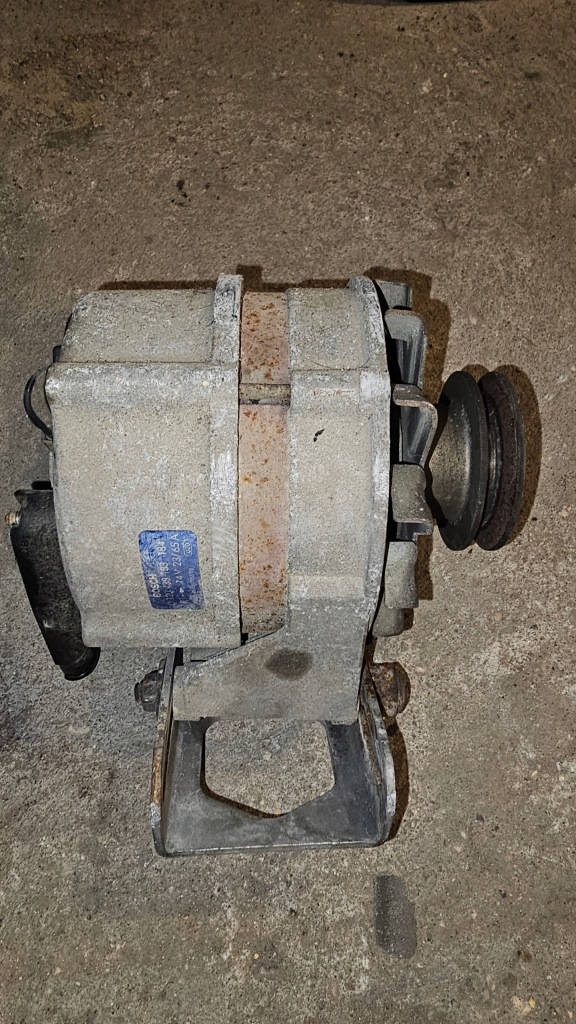 Генератор bmw e30 m40 Ціна