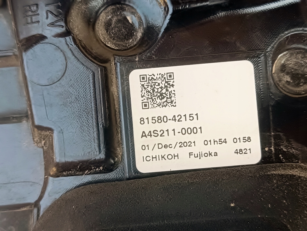 Фара toyota rav 4 21r led 81580-42151 правий в Україні