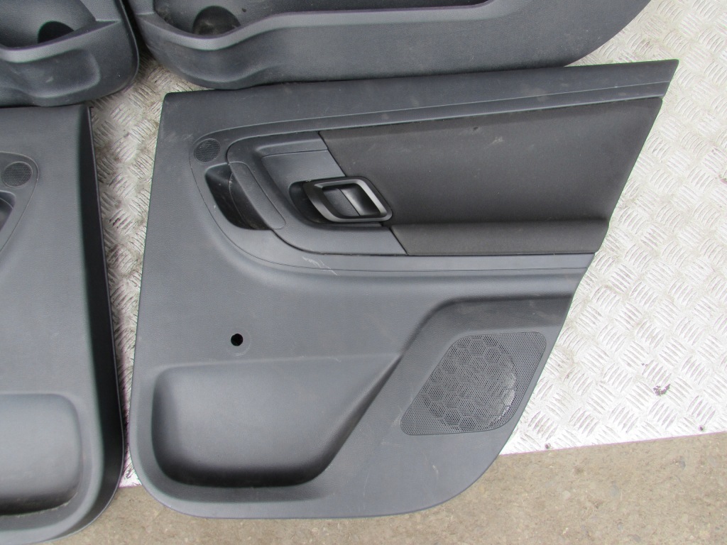 фото №5, Сиденья перед задняя обшивки skoda fabia ii 10-14r. kombi