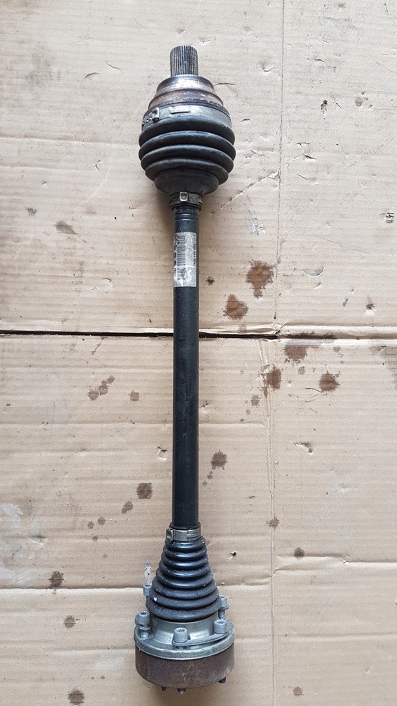 фото №1, Задня права привідний вал audi a3 8v 8p0501204