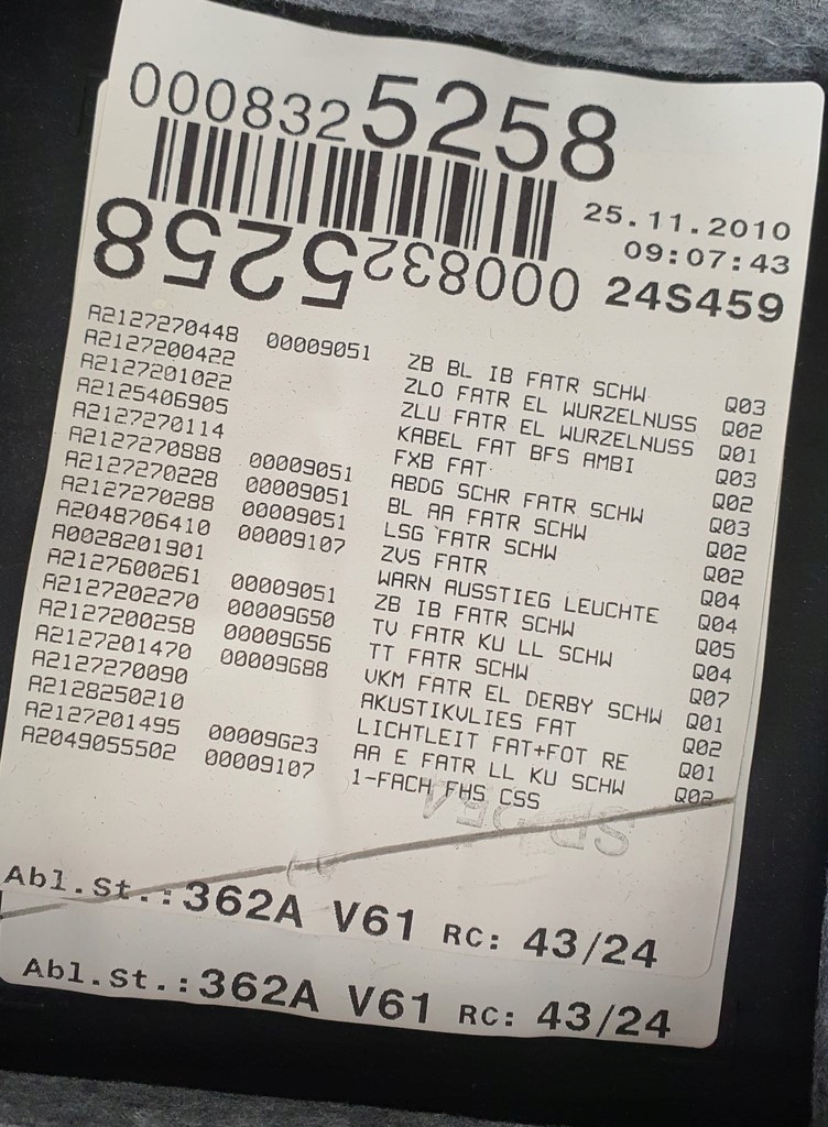 фото №7, Обивка обшивка правый перед mercedes w212 europa