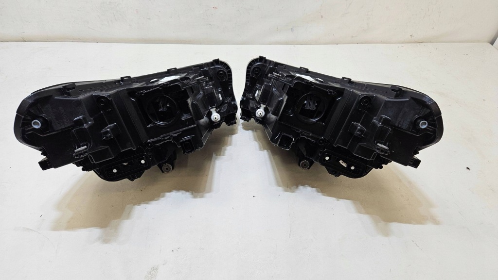 Фара правый  перед передняя bmw x1 u11 full led 5a9a228-01 Недорого