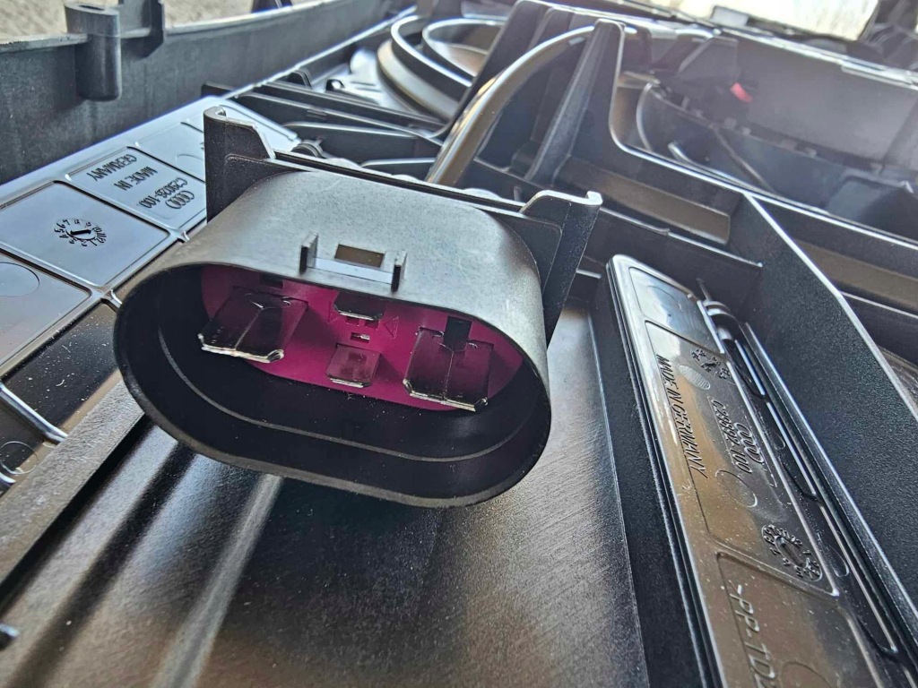 Комплект радиатор вентилятор ремень передний балка audi a5 f5 8w 2.0 tdi Киев