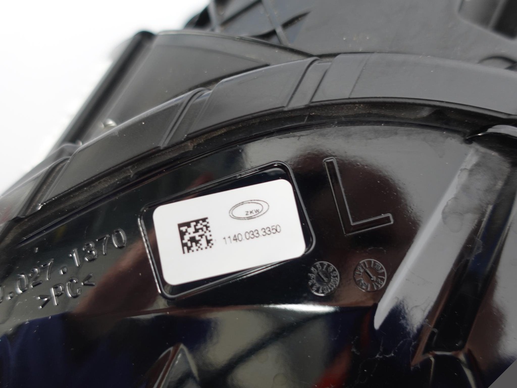 фото №11, Porsche taycan 9j1 лампа full led pdls+ левая eu