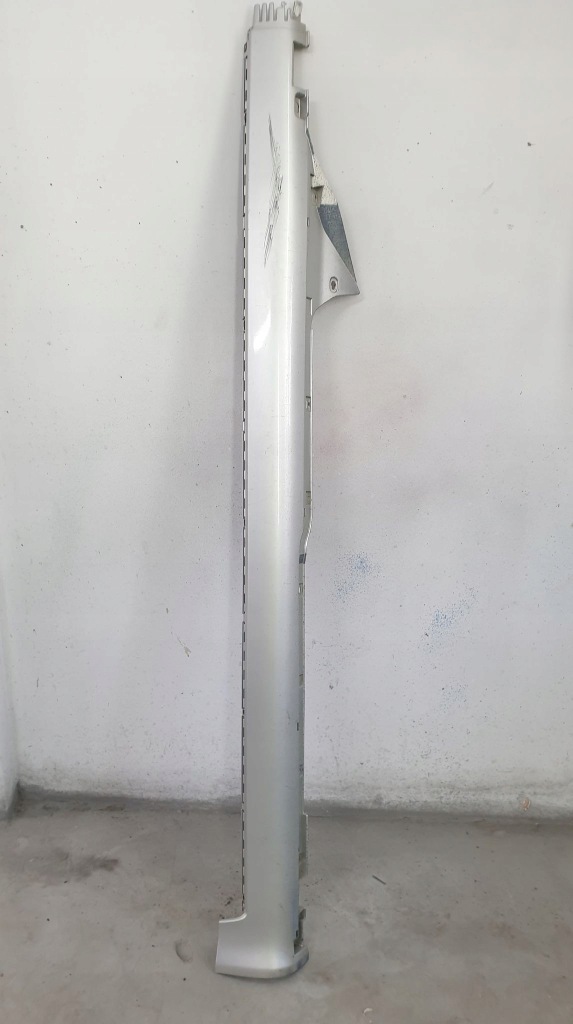 фото №1, A6 c5 молдинг накладка поріг ліва 4b0853859