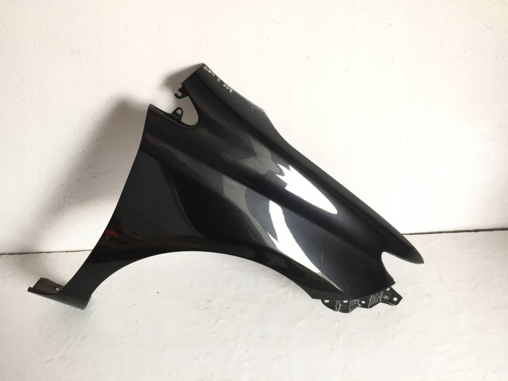 фото №1, Toyota auris ii , błotnim перед правый цвет 209