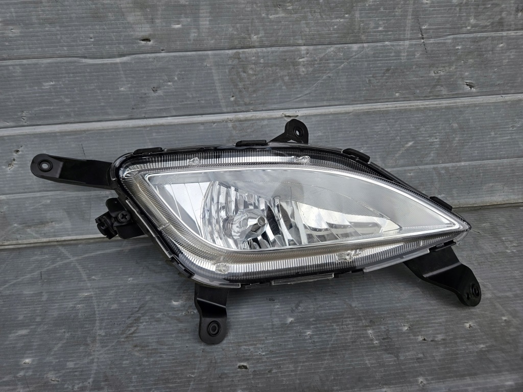 фото №1, Hyundai i30 ii 12-17 противотуманная фара правый оригинальный обычный