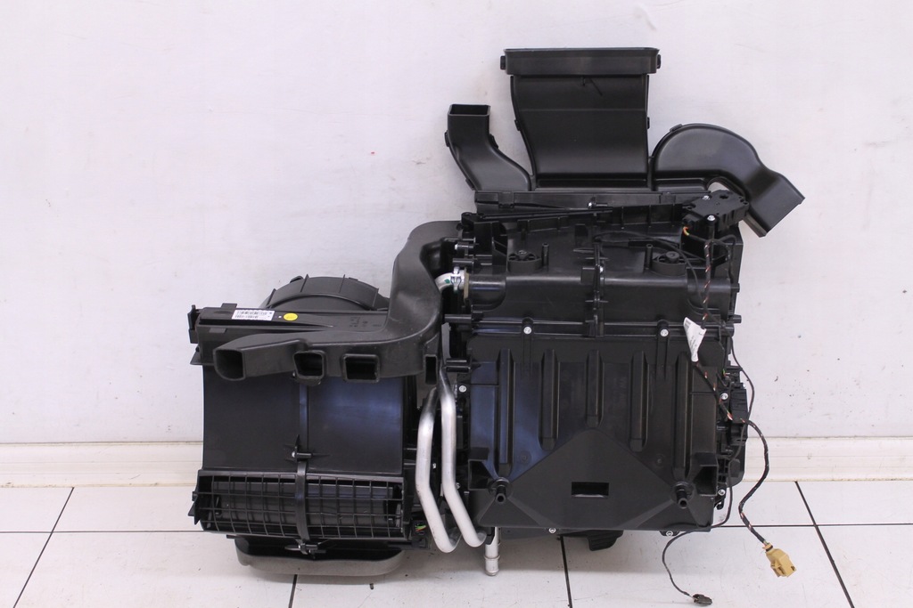 фото №3, Двигун вентилятор audi r8 4s 4s2820021 4s2816005a