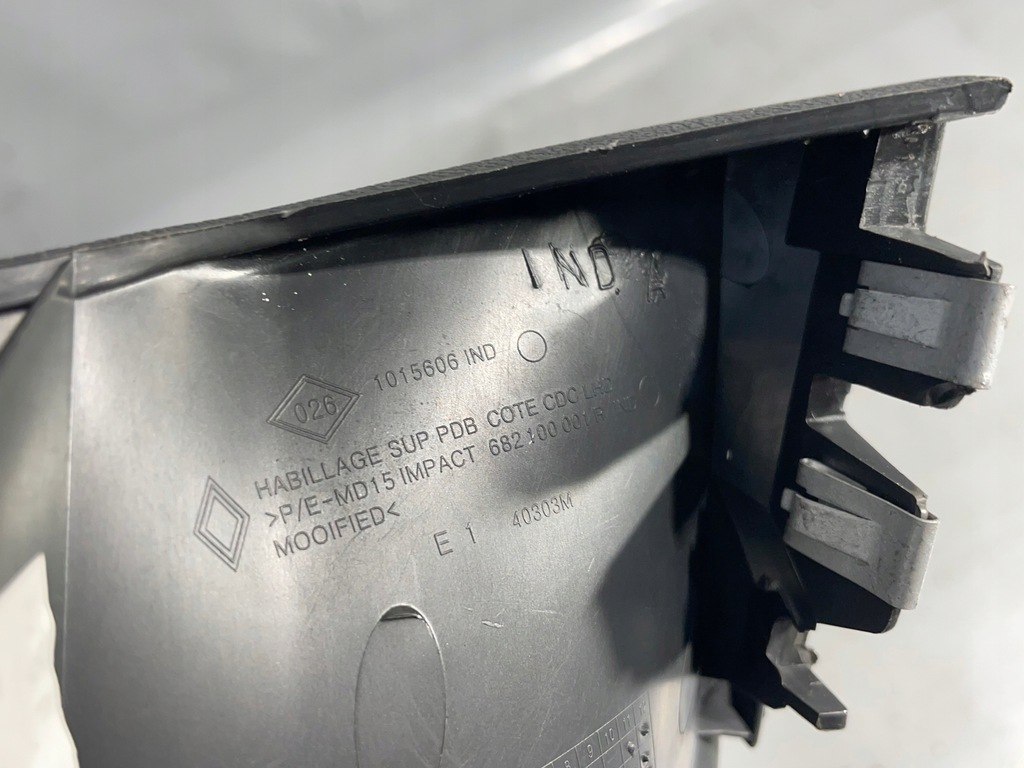 фото №3, Молдинг renault megane iii 682100001r