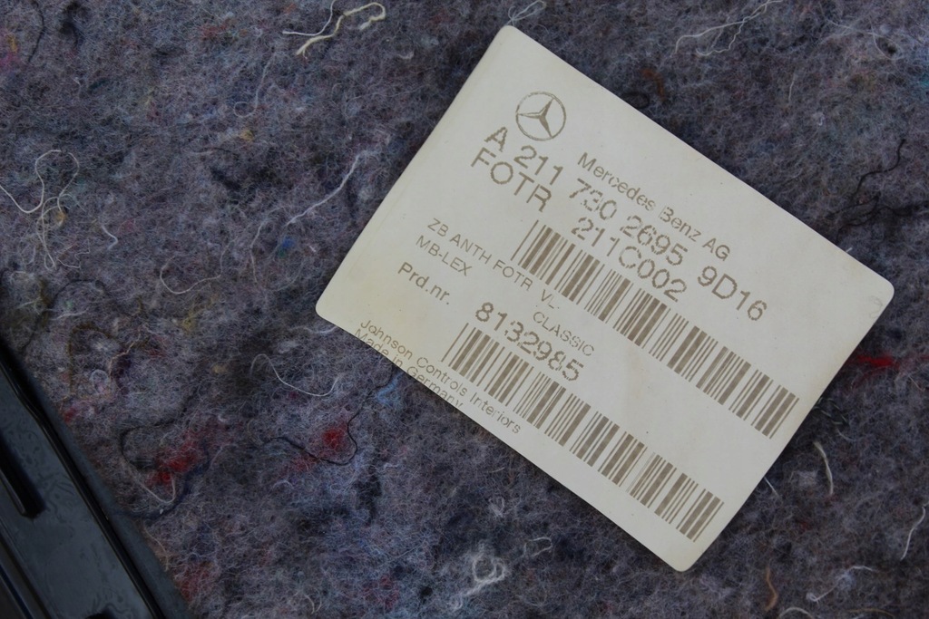 фото №8, Обшивка дверь правый задняя mercedes w211 sedan