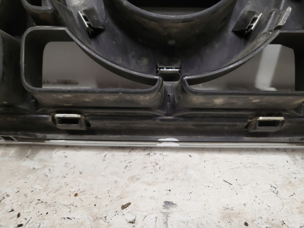 фото №8, Решётка радиатора volvo v70 lift pod радар 31333689