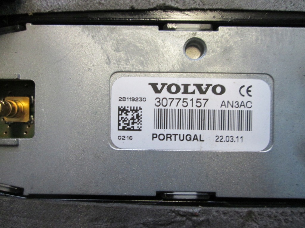 фото №10, Volvo v60 s60 ii rekin плавник спойлер 612-46 2011 r