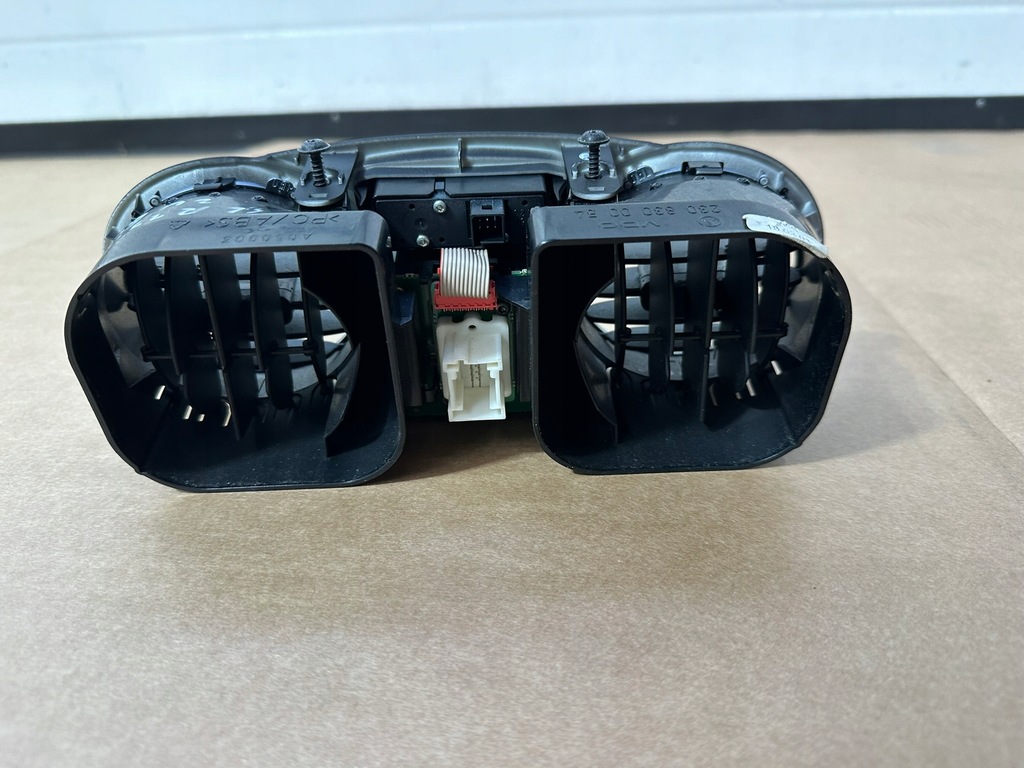 фото №8, Решётка обдув средняя, центральная, воздуховод mercedes sl r230 zu, europa