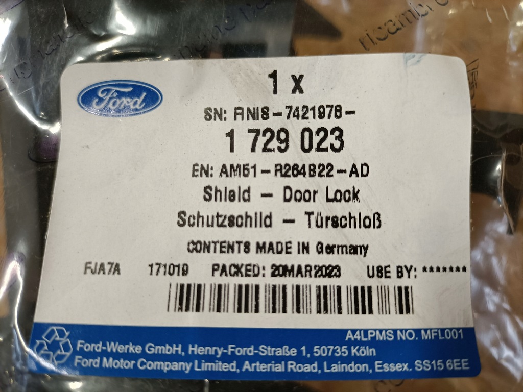 фото №10, Ford c-max mk2 захист кронштейн замка правий задня am51-r264b22-ad
