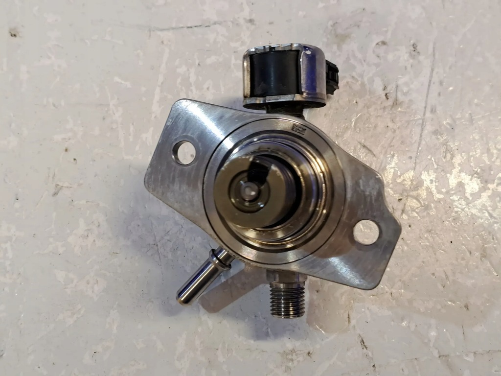 фото №4, Lexus rx 450h 2021 насоса топлива