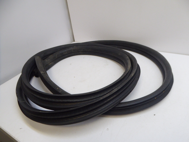 фото №5, Xsara picasso i 98r- прокладка двері задня права