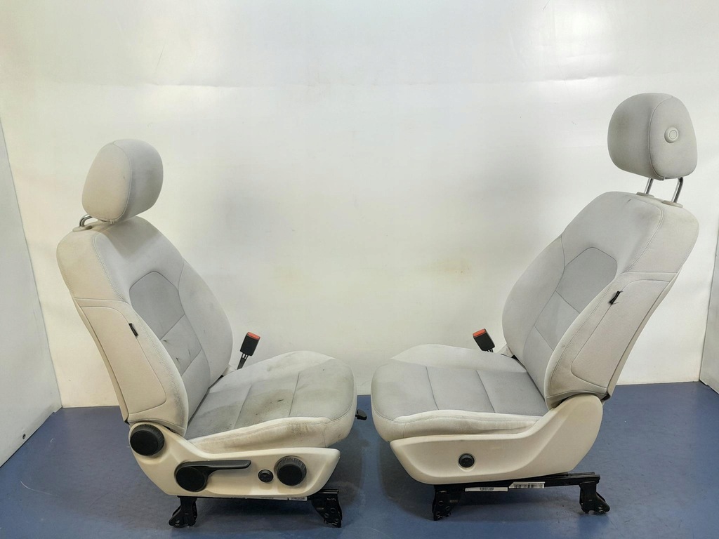 фото №9, Mercedes b w246 сиденья комплект