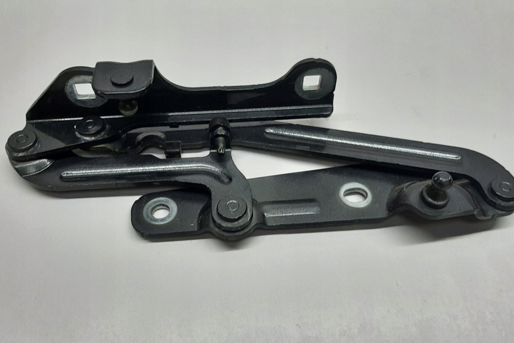 фото №9, Правый петля крышки багажника chevrolet camaro 84045964 6.2l бензиновый 333kw