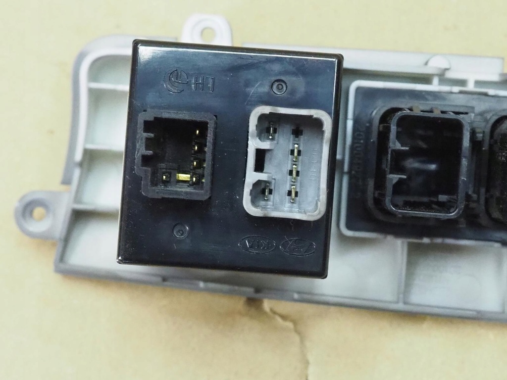 фото №7, Панель переключатель регулировки света i esp kia ceed i 2006-2012 euro