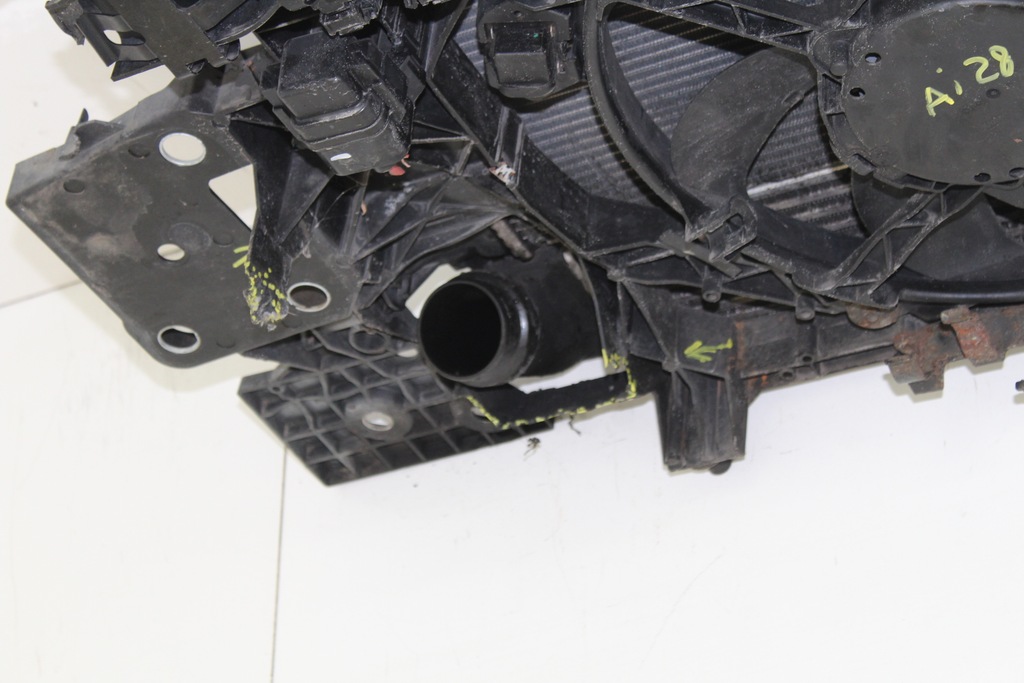 фото №4, Pas перед передній renault g scenic iii 1.9d 09-