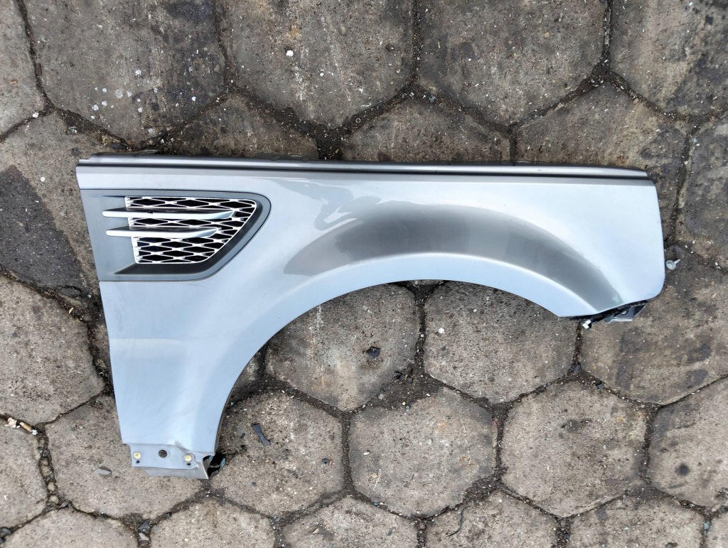 Купить Крыло  правый  перед range rover sport l320