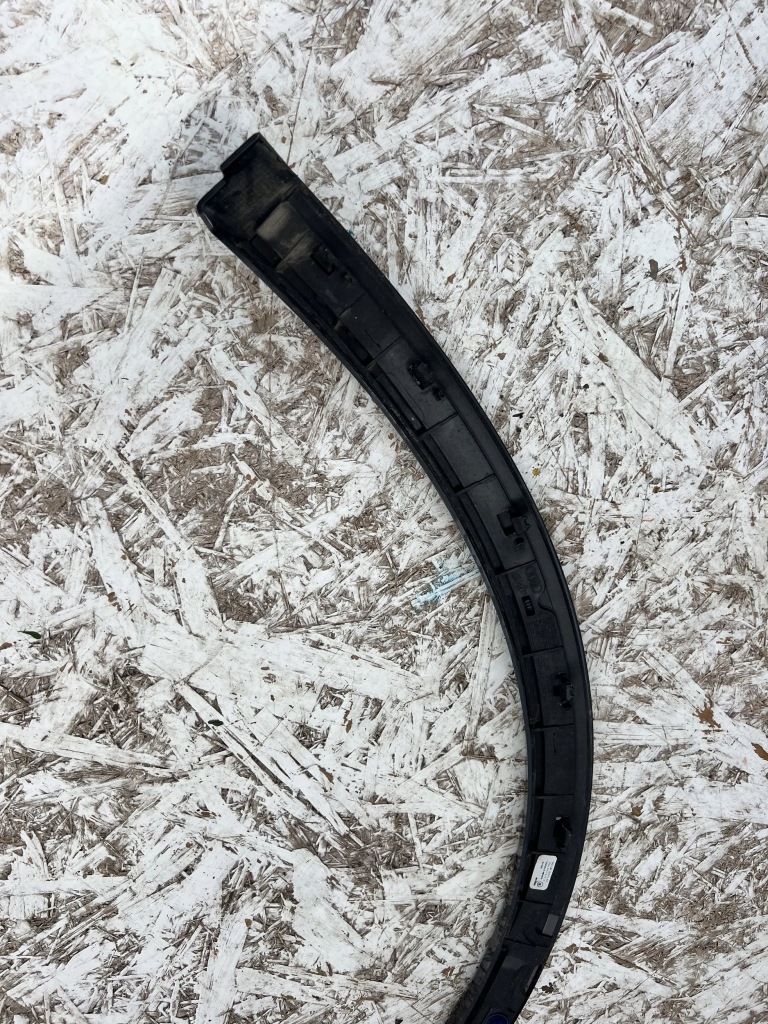 фото №12, Audi q5 80a молдинг накладка крила ліва задня