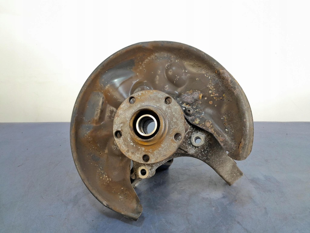 фото №1, Audi a8 d3 4.0 tdi поворотний кулак права задня