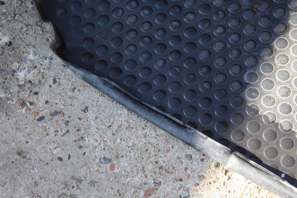 фото №9, Вкладыш обшивка багажника subaru impreza ii gd hawkeye kombi