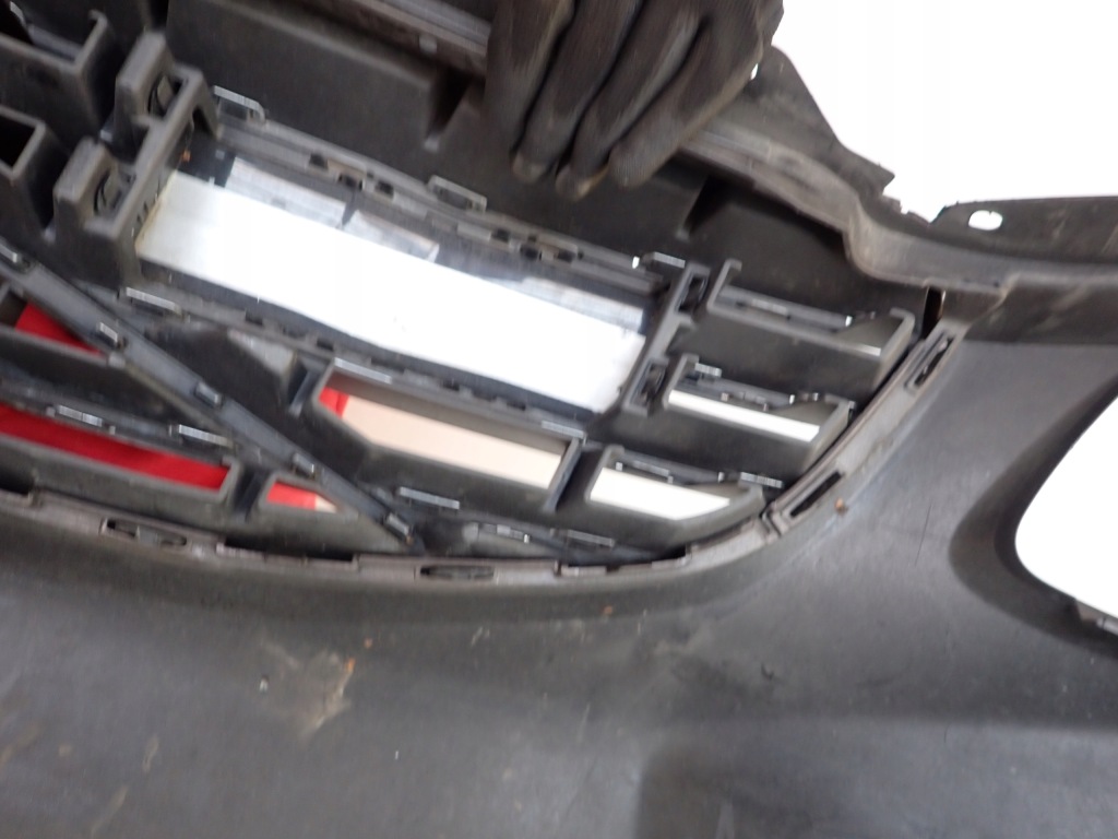 Volvo xc60 1 рестайлінг  13-17 бампер перед передній spr pdc Зі Шроту