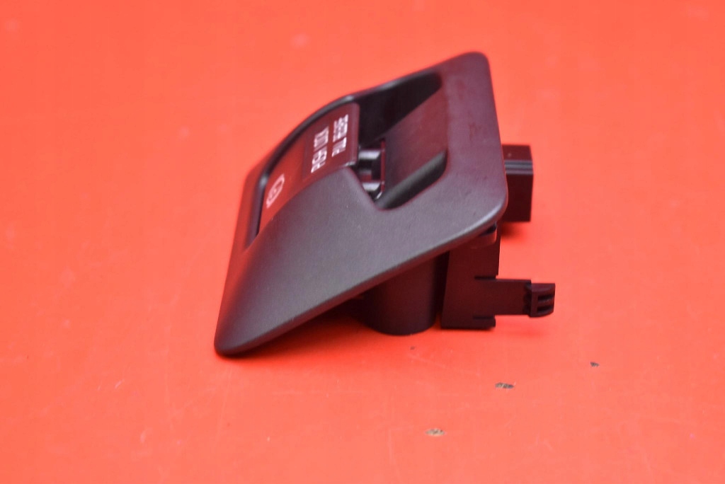 фото №9, Важіль кнопка гальма ручного 31334637 volvo v60 1 i 10-13