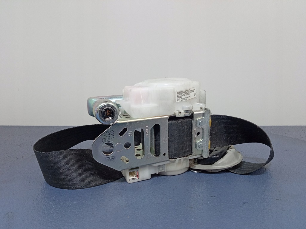 фото №3, Lexus is ii pas безпеки перед правий 7m7750p