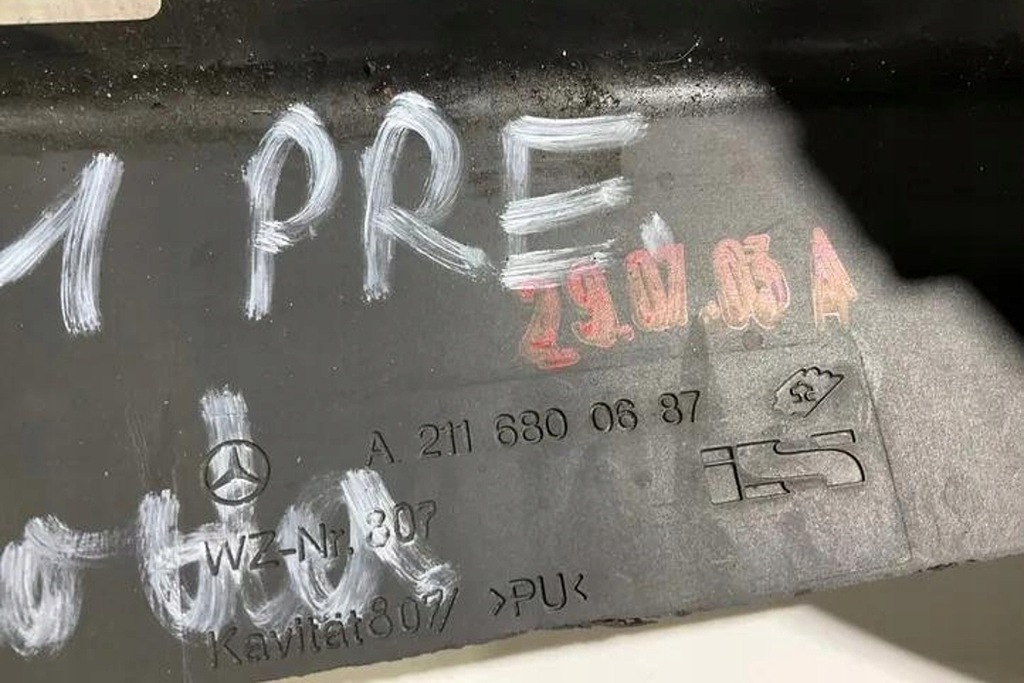 фото №7, Панель приладів приладова, панель приладів mercedes-benz e w211 a2116800687 2.7l дизель