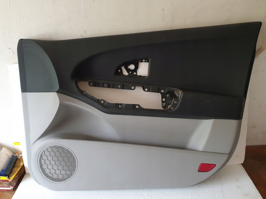 фото №1, Обшивка обивка дверь правый перед kia ceed i 2008