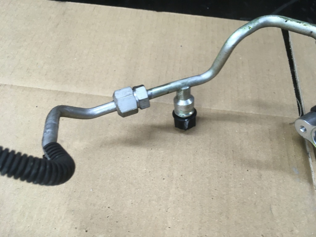 фото №3, Шланг кондиционера infiniti q50